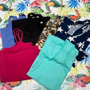 Lot of women’s XL tank tops